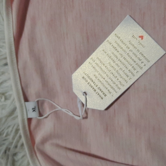 WOMEN'S Top - Picture 3 of 6